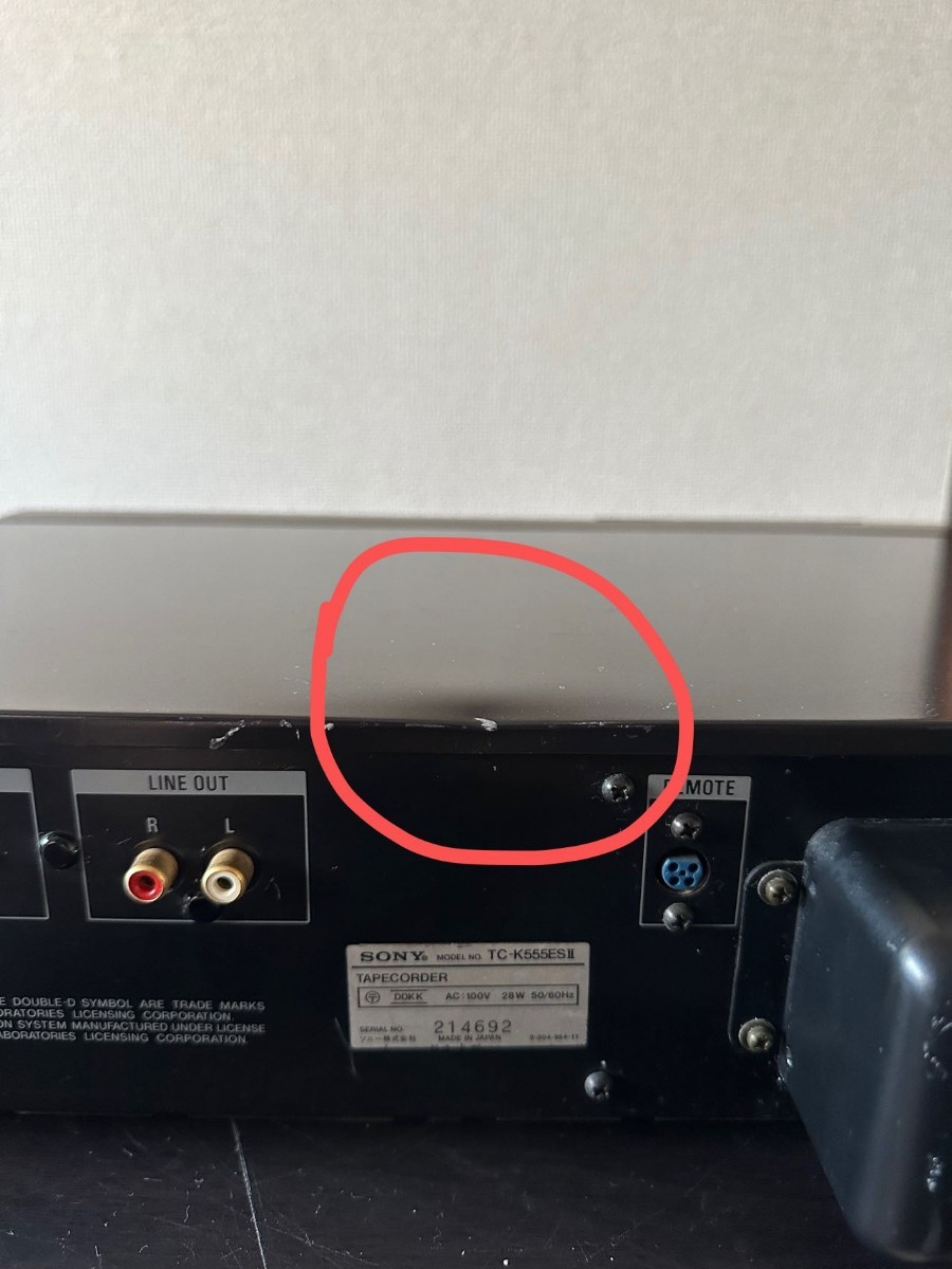SONY ソニー テープコーダー　TC-K555ESⅡ　通電のみ確認　現品　凹み有（写真６枚目赤印囲み有）_画像6