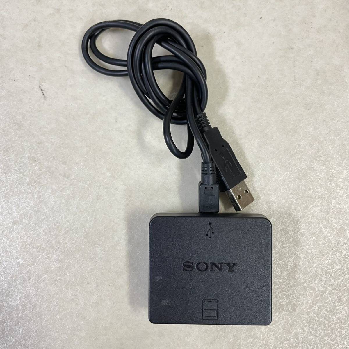 PS3 メモリーカードアダプター CECHZM1 USBケーブル付き PlayStation3 SONY memory card adapter ソニー プレステ3_画像1