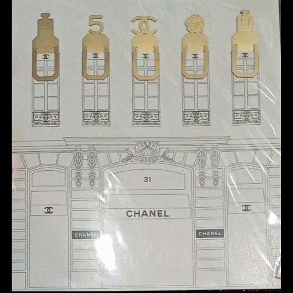CHANEL】 新品未使用未開封非売品 シャネル カメリア型 & BOOK CHANEL】 新品未使用未開封非売品 シャネル カメリア型 & BOOK