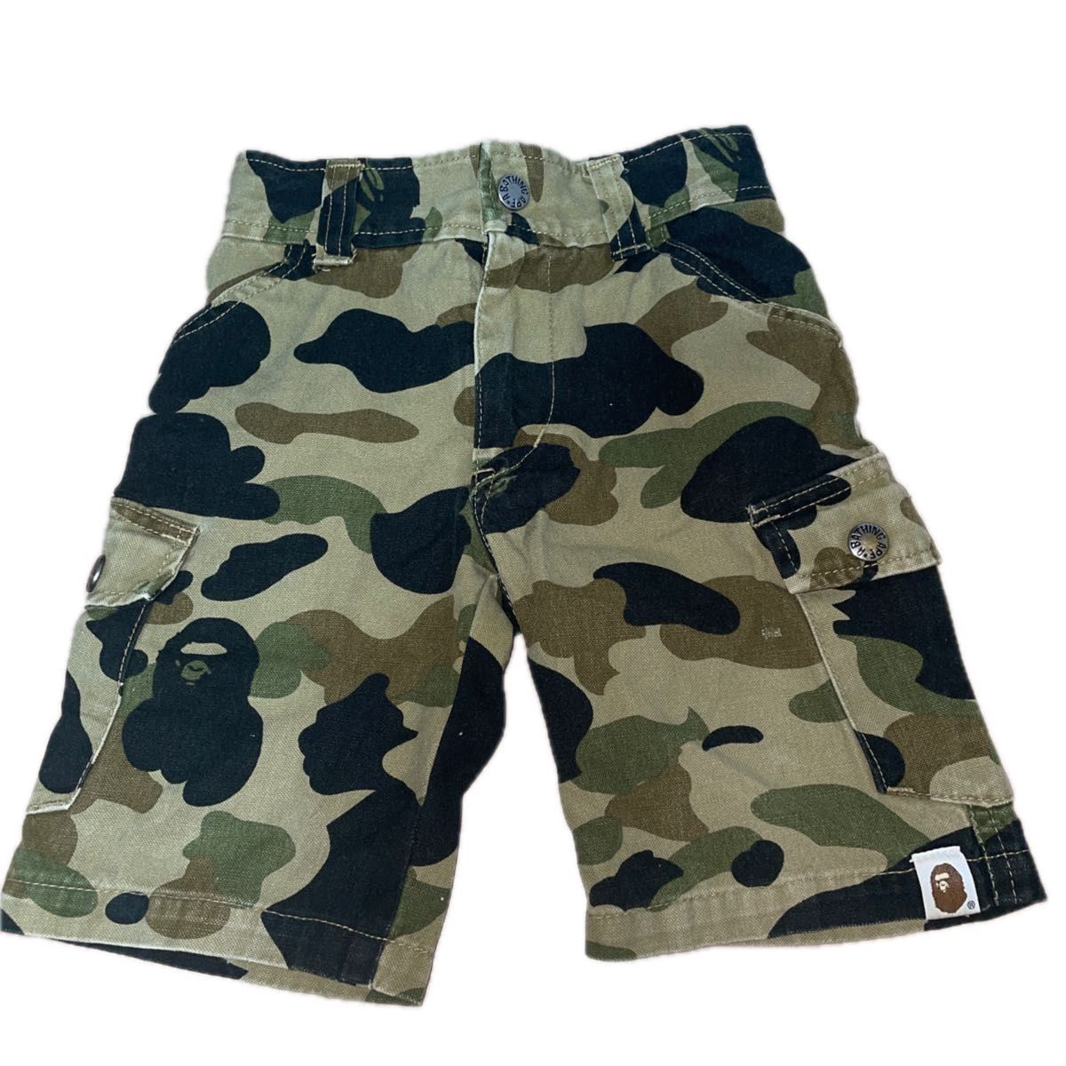 BAPE KIDS ベイプ ゴリラ 迷彩柄 ショートパンツ 100cm カモフラ BAPE KIDS ベイプ ゴリラ 迷彩柄 ショートパンツ 100cm カモフラ