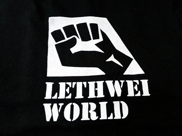 送込 LETHWEI　ミャンマー　ラゥエイ　地球上最も過激な格闘技　半袖Tシャツ　黒　2XLサイズ_画像1