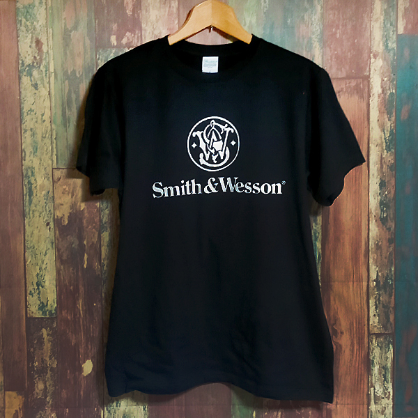 送込 Smith & Wesson スミス&ウェッソン 半袖Tシャツ 黒 2XLサイズの画像2