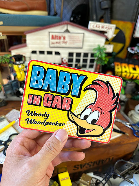 ウッディ・ウッドペッカー　「赤ちゃん乗ってます」ステッカー（レクタングル）　BABY IN CAR ■ アメリカン雑貨 アメリカ雑貨_画像3