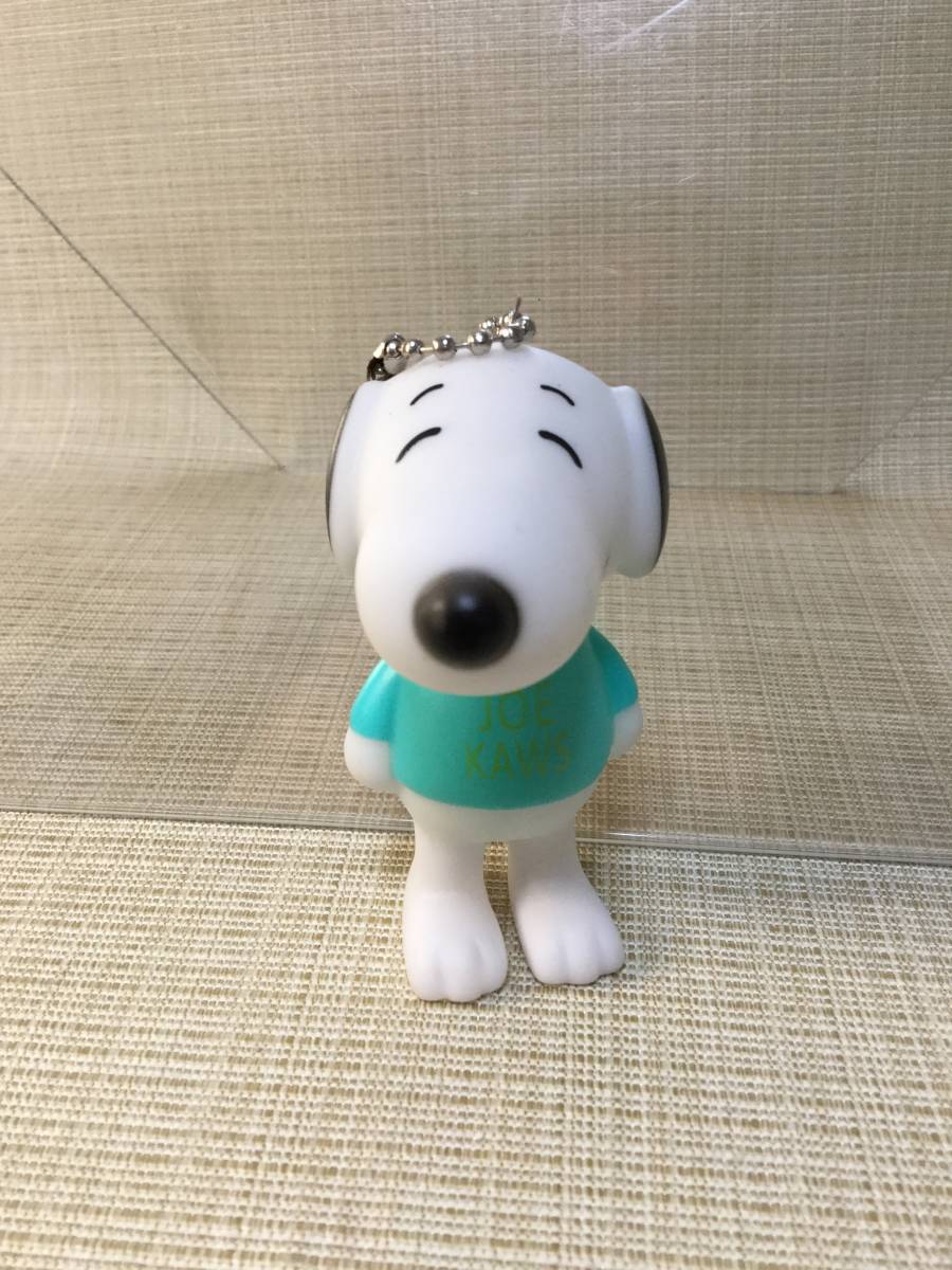  мяч цепь эмблема Snoopy JOE KAWS голубой ( синий ) [PEANUTS/ Peanuts ] sofvi кукла, куклы герои брелок для ключа 
