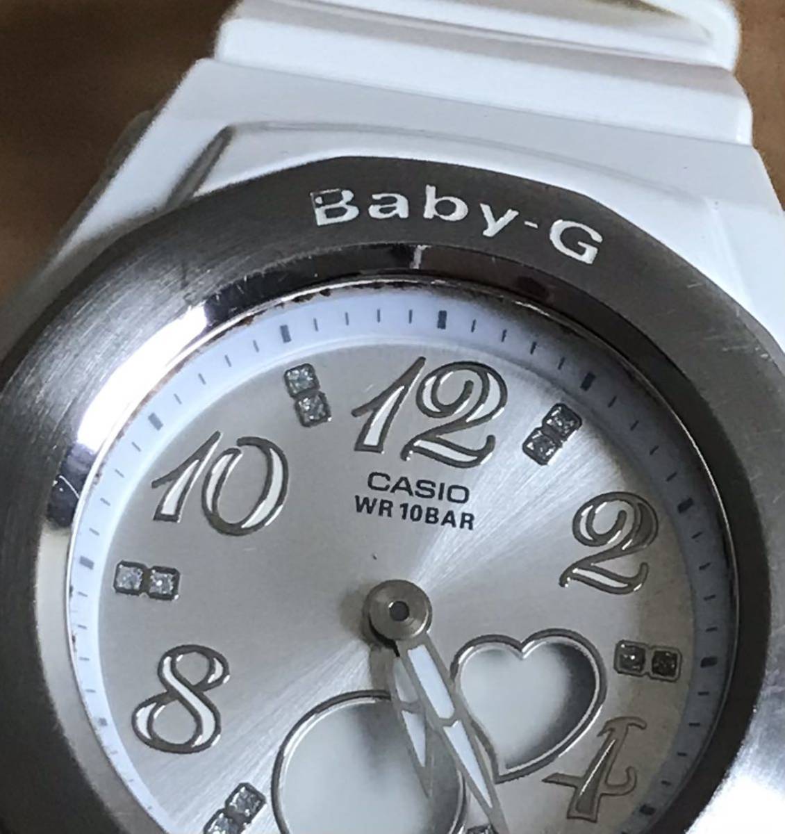 106-0697 CASIO カシオ Baby-G レディース腕時計　ラバーベルト　クオーツ　白　ホワイト　BGA-100 電池切れ 動作未確認_画像2