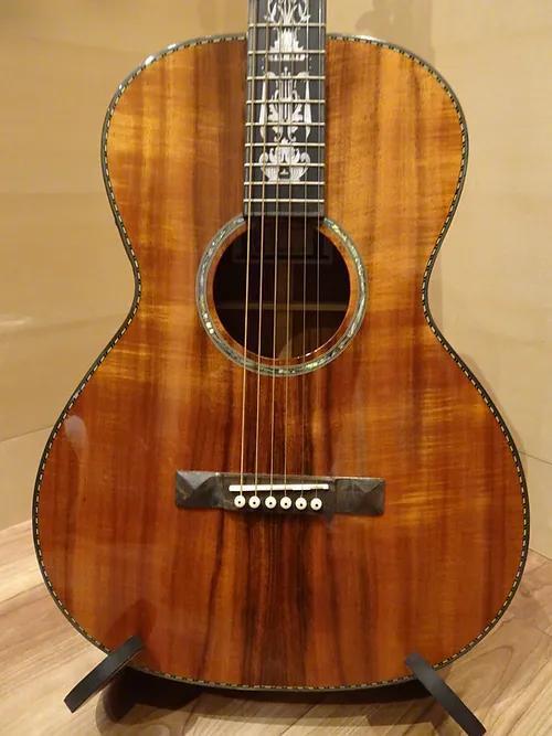 Del alma Guitas model 000 Koa