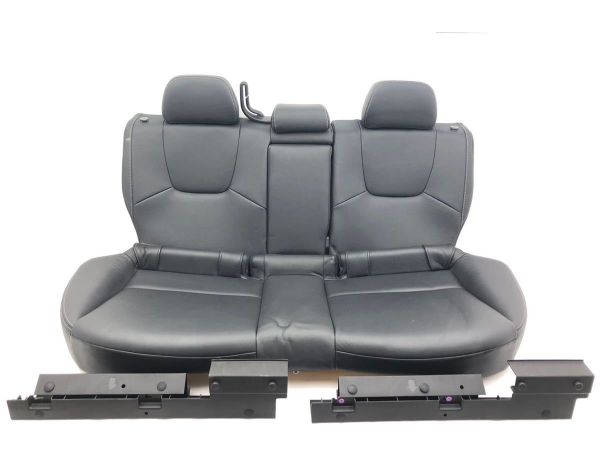 管k231031-0273 インプレッサ リヤ リア シート セカンドシート 座席 椅子 背面 座面 内装 GRF STi WRX SUBARU (140k)_画像1