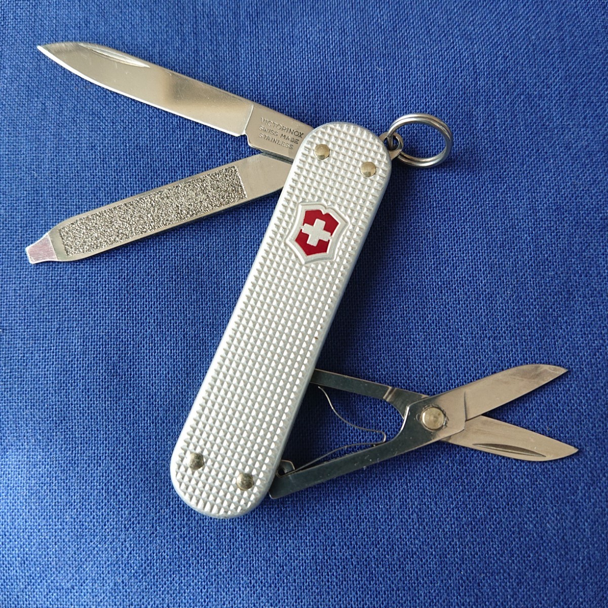 VICTORINOX(ビクトリノックス)クラシックALOX (535)_画像1