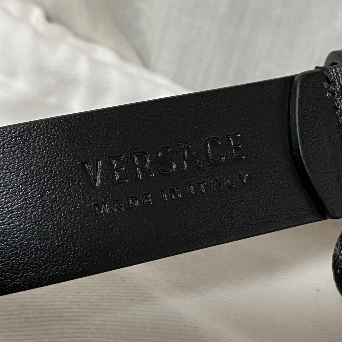 新品 本物正規品 VERSACE メンズ レザー ベルト メデューサスタッズ 黒