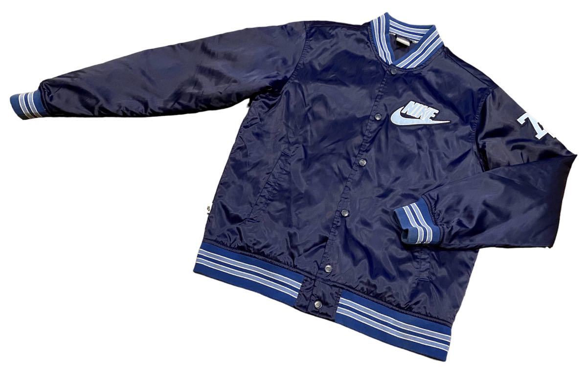 入手困難】NIKE スタジャン L ネイビー 大きいサイズ VINTAGE 入手困難】NIKE スタジャン L ネイビー 大きいサイズ VINTAGE
