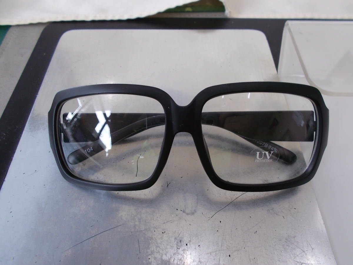 お洒落な 伊達眼鏡 サングラス 11207Bの画像2