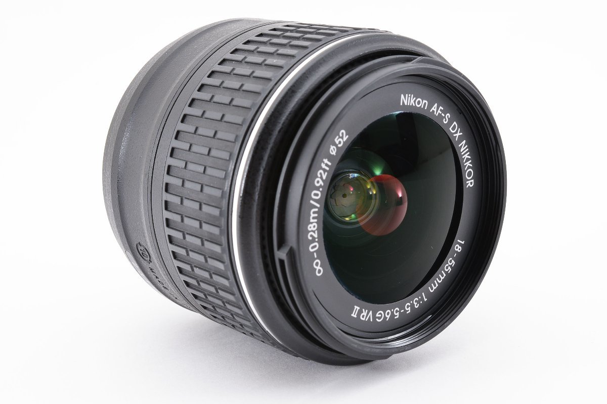 Nikon ニコン AF-S NIKKOR 18-55mm F3.5-5.6 G IIの画像4