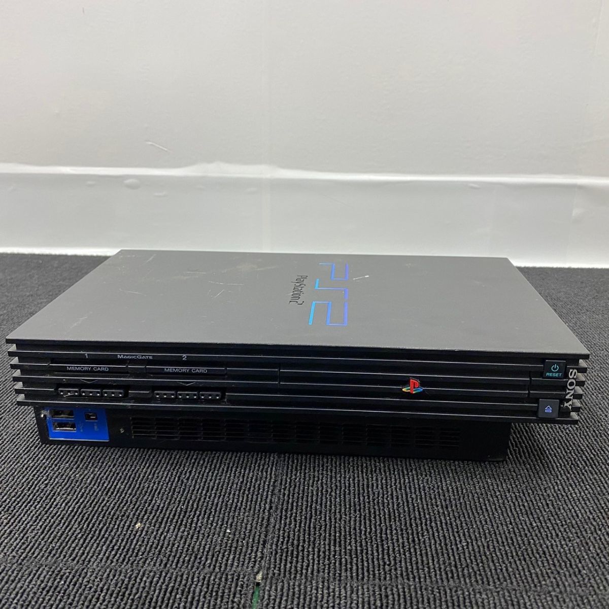 H316-D4-56 SONY ソニー PlayStation 2 プレイステーション2 本体 SCPH-30000/ネットワークアダプター/メモリーカード/スタンド付 PS2 ②_画像2