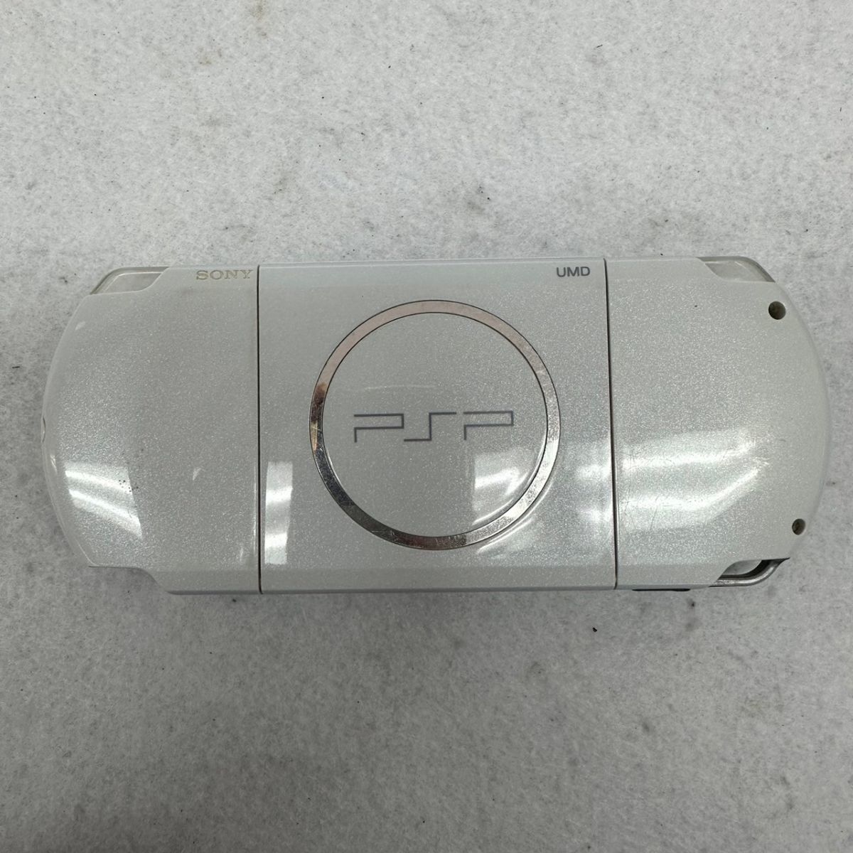 H704-C4-931 ◎ SONY ソニー PSP 本体 PSP-3000 ホワイト playstation portable プレイステーションポータブル ②_画像2