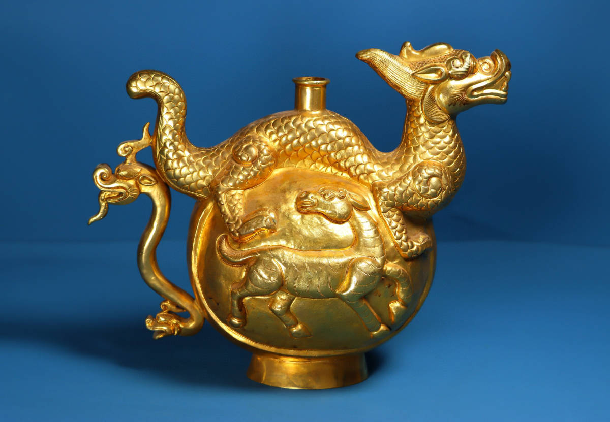 人気商品 『館蔵珍品 銅製 塗金 龍頭壺』置物 賞物 貴重物品 収蔵品
