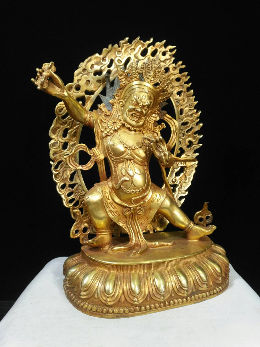 館蔵珍品 銅製 塗金 金剛手菩薩像』置物 賞物 貴重物品 収蔵品 館蔵珍品 銅製 塗金 金剛手菩薩像』置物 賞物 貴重物品 収蔵品