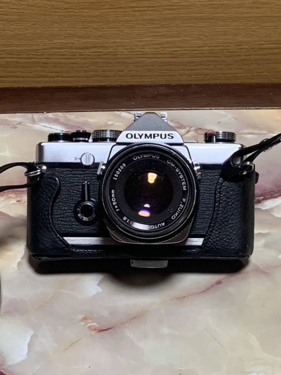 ［美品］（カバー付き）カメラ オリンパス OM-1_画像2