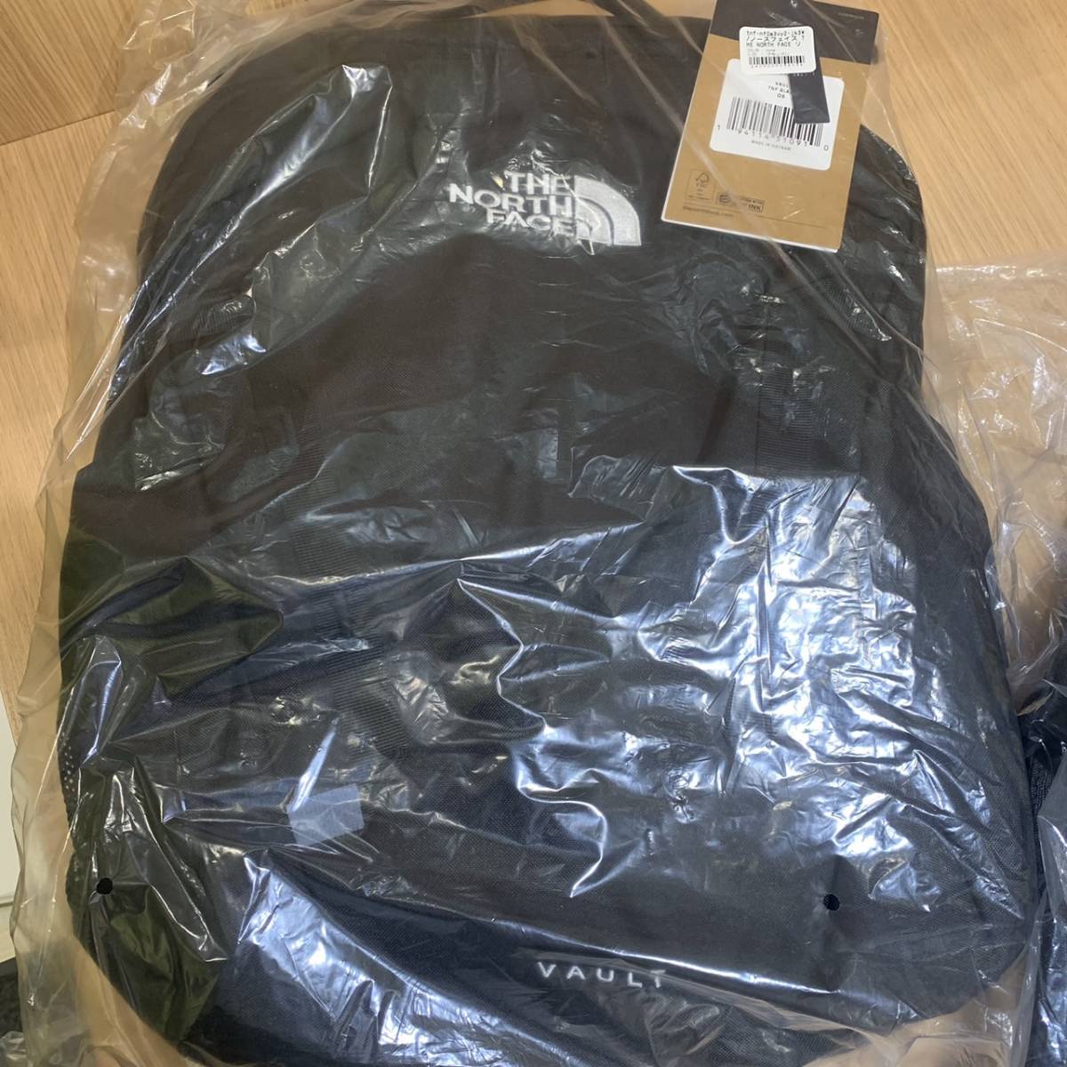 【APS 6332】1円～THE NORTH FACE ノース フェイス BORDER SHOT 2 ボーダーショット VAULT リュック タグ付きあり 未使用　現状品_画像3