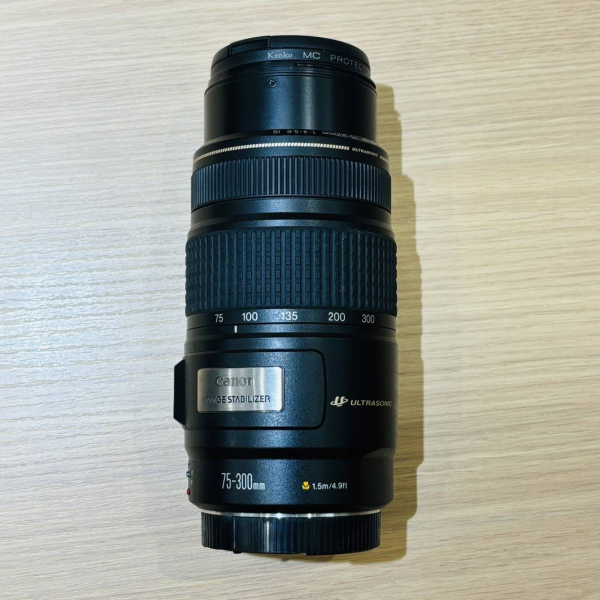 【APS 6541】 1円～ CANON キヤノン ZOOM LENS EF 75-300mm 1:4-5.6 IS ULTRASONIC IMAGE STABILIZER 動作未確認 レンズ 現状品_画像1