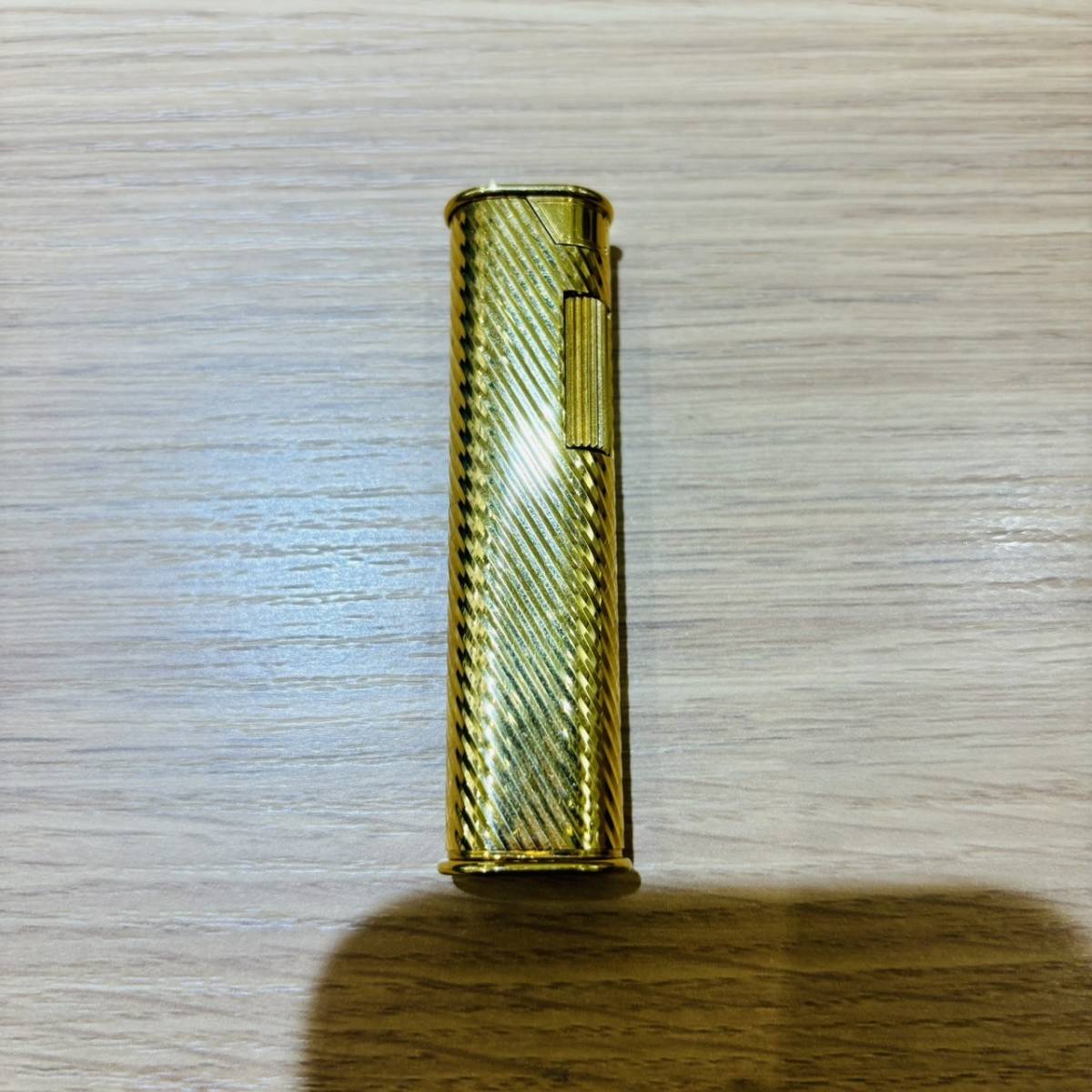 【APS 6543】 1円～ Dunhill ダンヒル ライター スリム ゴールド 箱付き 動作未確認 現状品_画像2