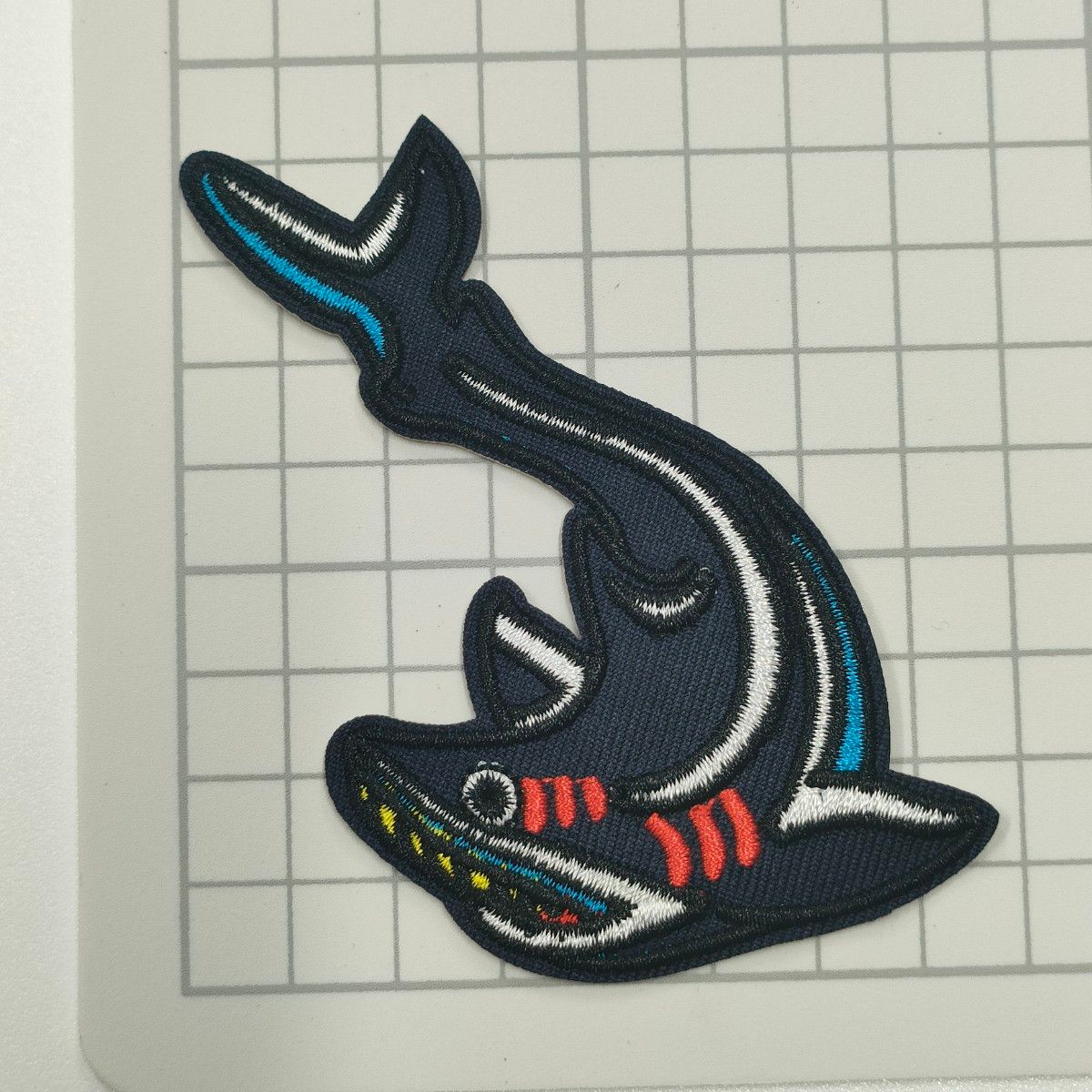 K-17【 アイロンワッペン 】 鮫 サメ シャーク SHARK タトゥー tattoopatch パッチ 【 刺繍ワッペン 】
