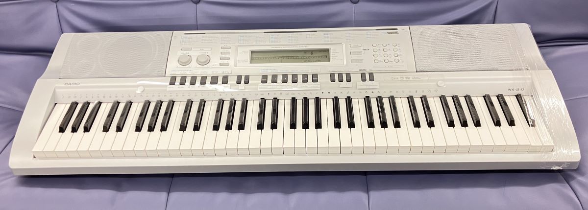 K1 □ CASIO □ カシオ　電子キーボード ピアノ　WK-210　中古_画像1