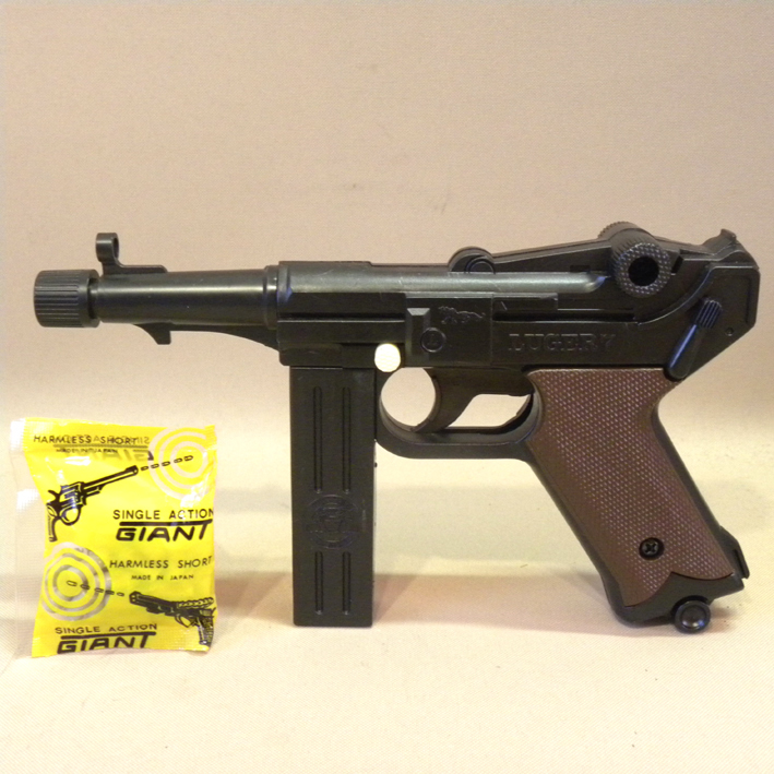 [ unused new goods ]1970 period that time thing shu my The -MP-40/ Luger P-08. . body Tiger Luger 7 pra . iron .( Vintage Showa Retro cheap sweets dagashi shop gun 