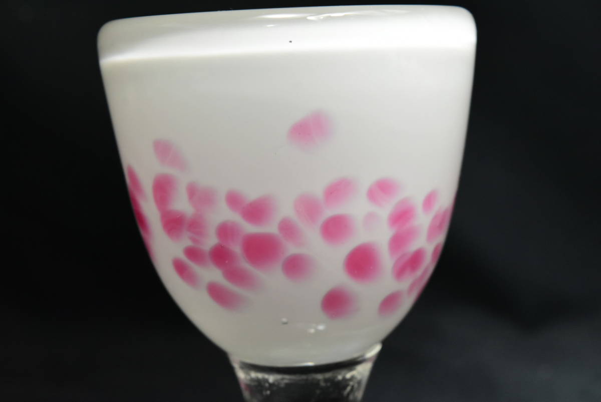 氷コップ　棗型　乳白　ピンク　吹雪　斑点　吹きガラス　大正ロマン　和ガラス　アンティーク_画像3
