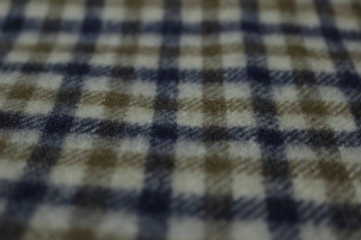 L016　スコットランド製　アクアスキュータム　Aquascutum　クラブチェック　マフラー　ラムウール　LAMBSWOOL_画像3