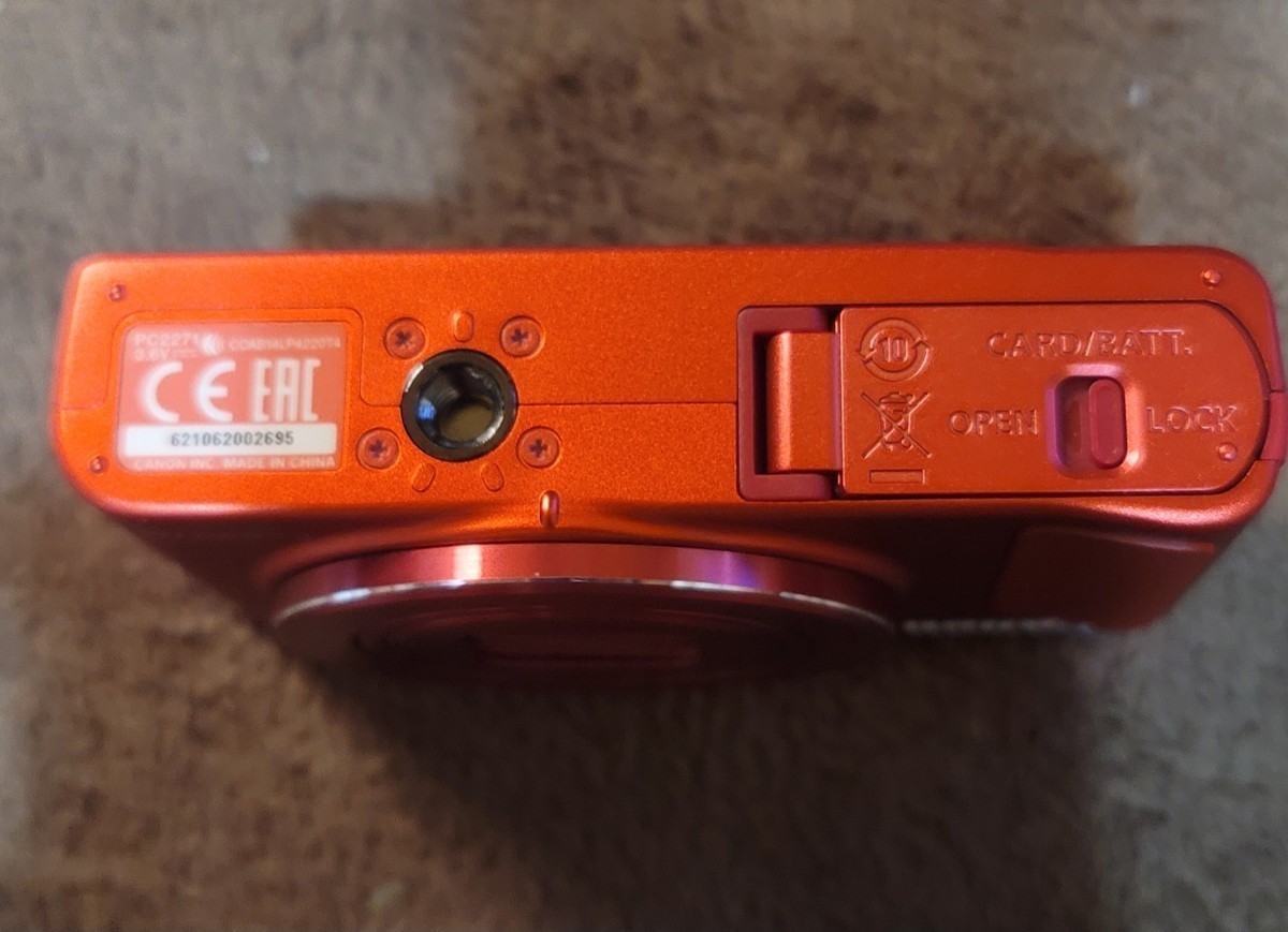 CANON デジタルカメラ PowerShot SX620HS キャノン デジカメ　4GB 256MB メモリカード バッテリー バッテリーチャージャー 付き 中古現状品_画像5