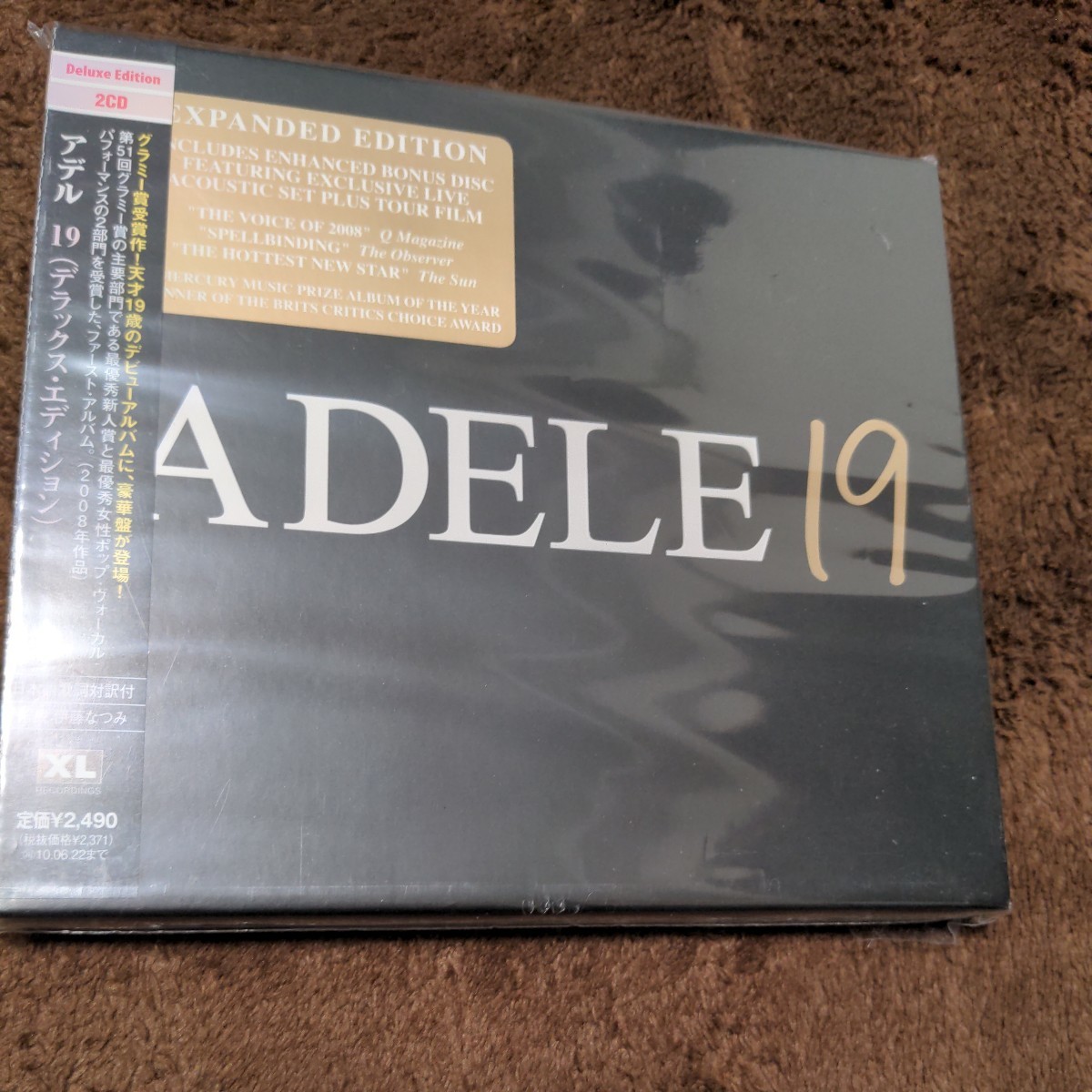 新品CD　「アデル 19　(デラックス・エディション)」_画像1