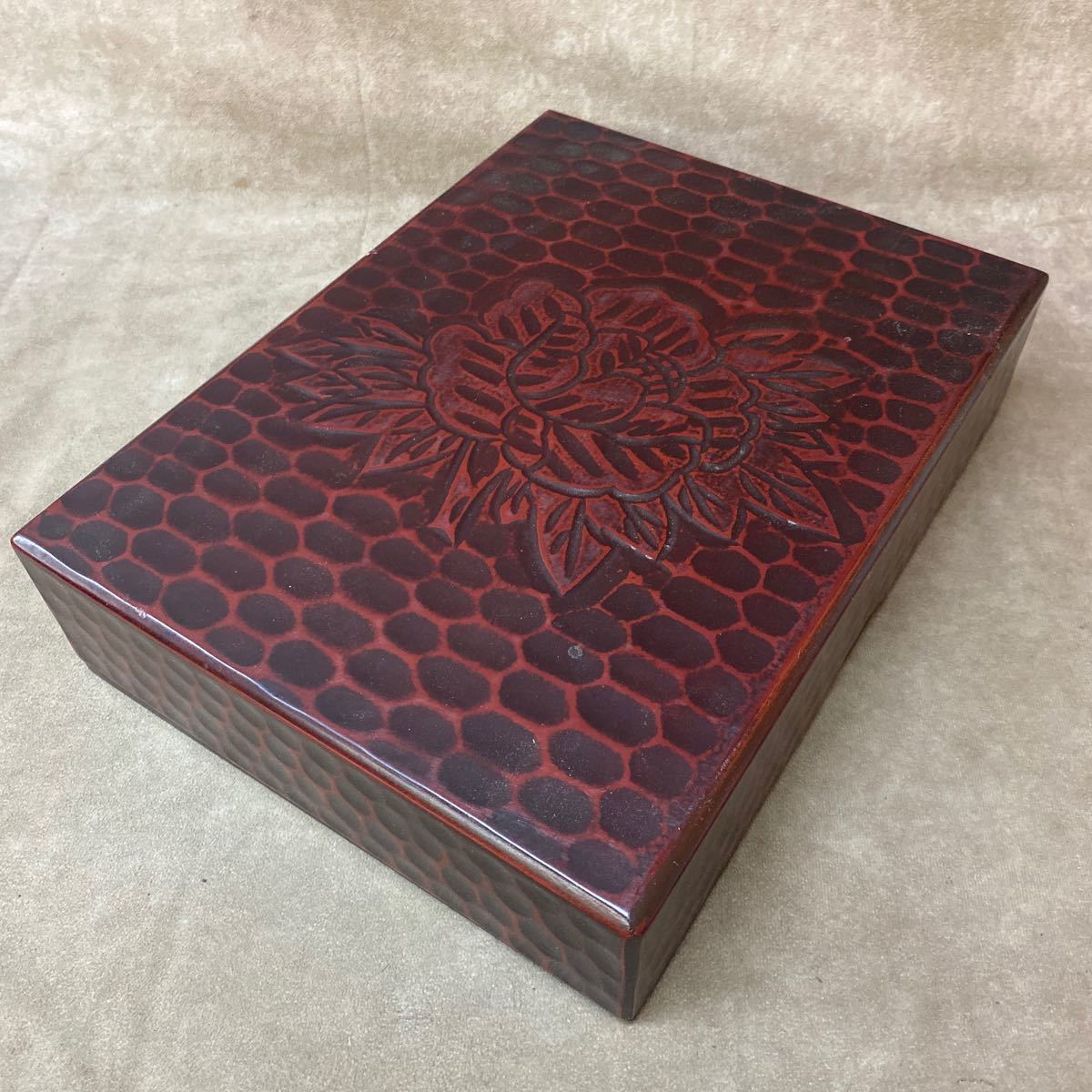 鎌倉彫 文箱 硯箱 筆記用具 収納箱 書道具入れ 収納ケース 木製 Traditional Handicraft. KAMAKURA-BORI STATIONERY CASE_画像1