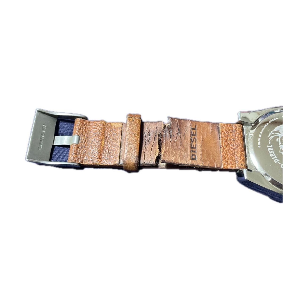 DIESEL腕時計(DZ-1631)電池ベルト要交換