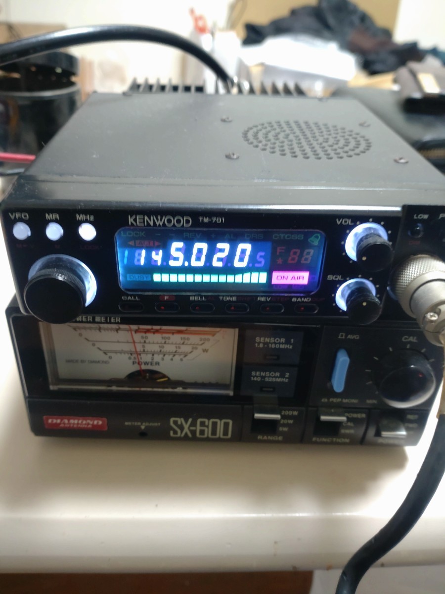 アマチュア無線機　KENWOOD　ケンウッド　TM-701S 送受信改造済み　144＆430 モービル機　ジャンク品_画像1