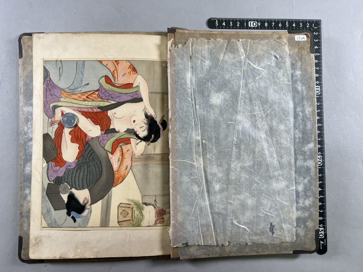 Yahoo!オークション - 春画帖1冊13図 肉筆絹本 明治時代枕絵 艷 Yahoo!オークション - 春画帖1冊13図 肉筆絹本 明治時代枕絵 艷