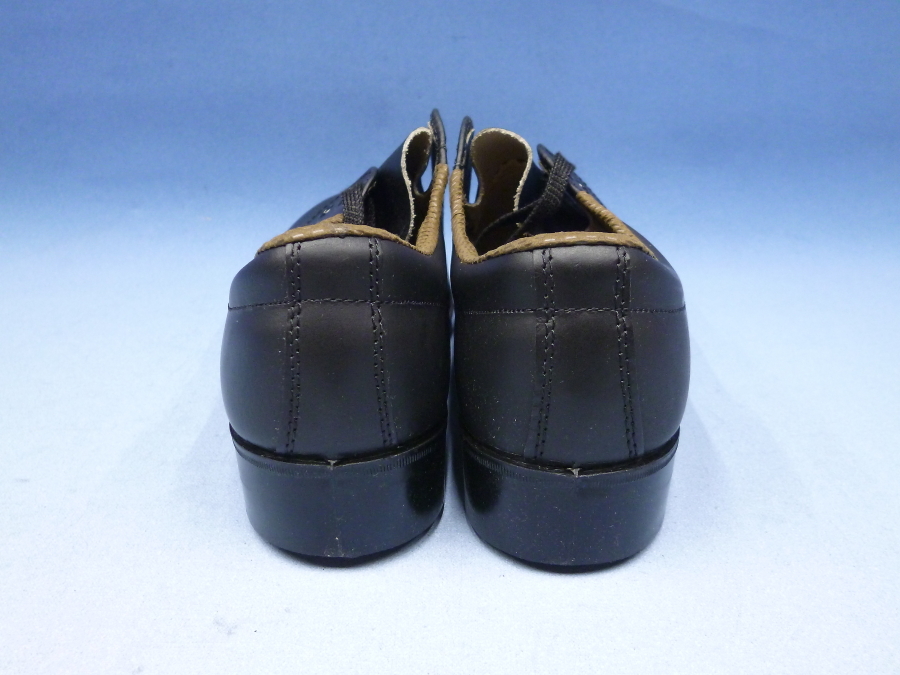 ミドリ安全の安全靴　革製合成ゴム底安全靴　V251　短　25cmEEE　未使用　②　靴_画像5