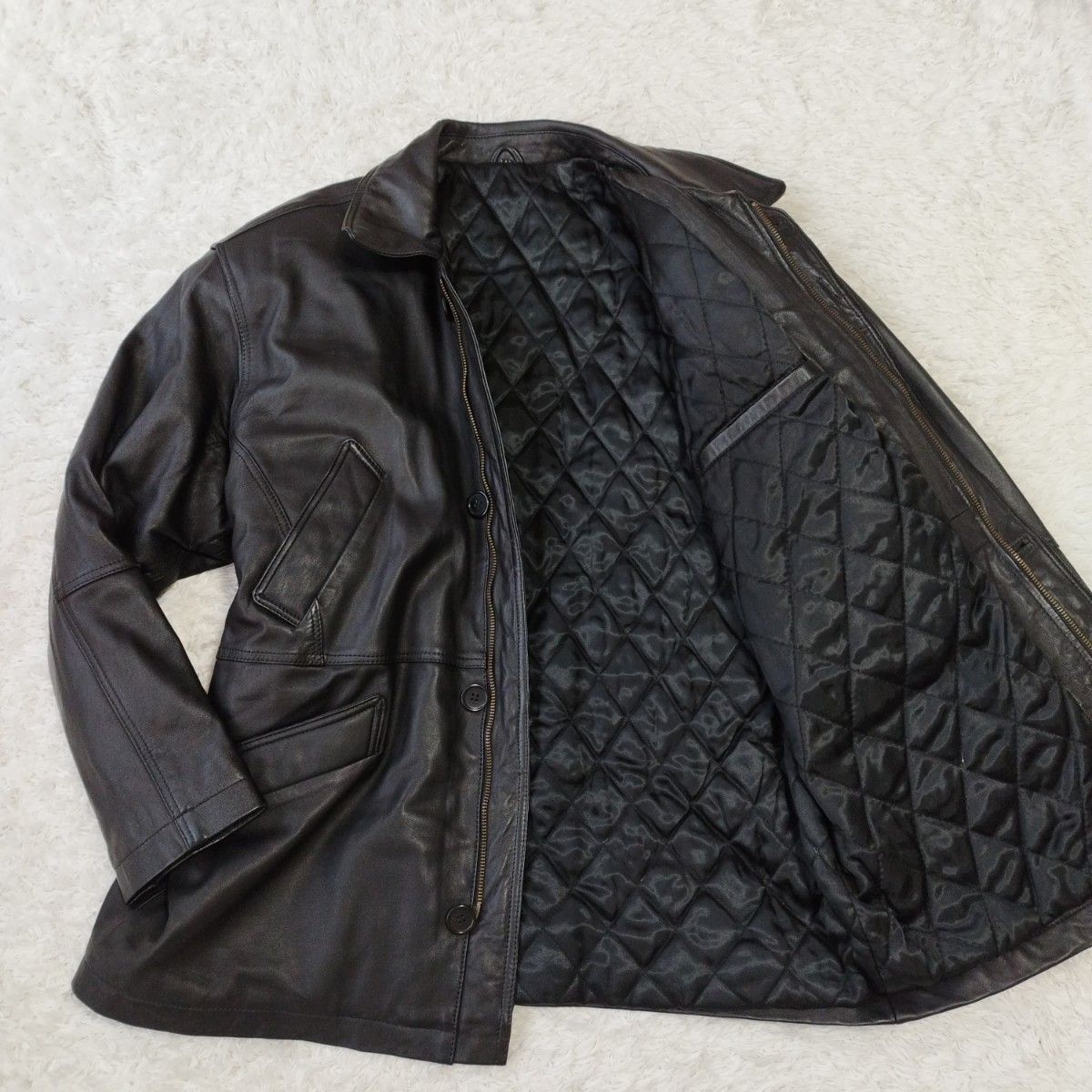 レザージャケット レザーコート ステンカラー アウター 中綿 キルティング ラムレザー 羊革 本革 艶 光沢 ブラック 黒 M