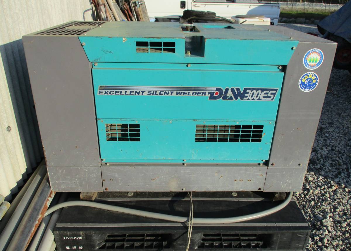 Denyo　DLW-300ES ディーゼル　防音型エンジン溶接・発電機　直ぐ使えます !!