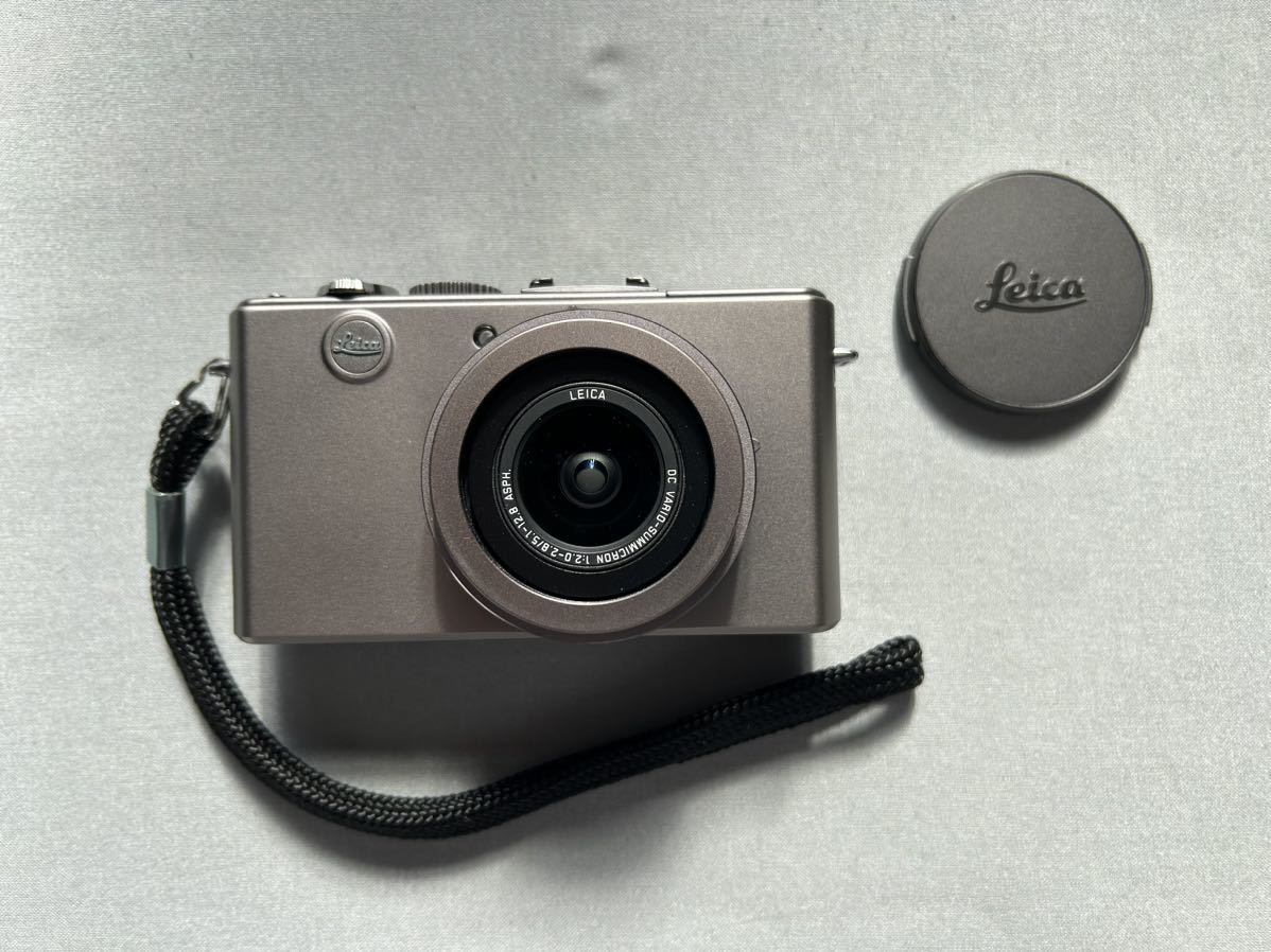LEICA ライカ D-LUX4 チタン(限定1000台モデル) コンパクトデジタルカメラ _画像1