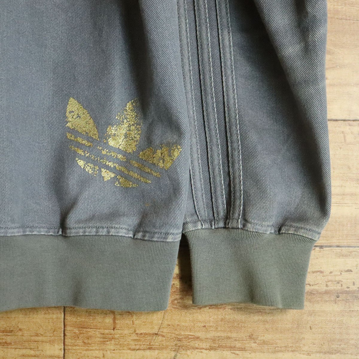 \4J/Y5.19-4　adidas　アディダス　コットンポリ　フルジップジャケット　パーカー　トレフォイルロゴ刺繍　L　グレー系　アメリカ古着_画像7