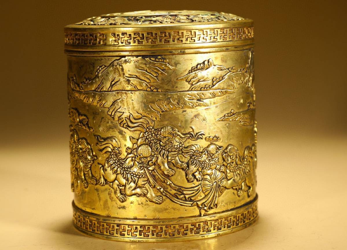 ◆明神◆極上珍品・中国・時代物・古銅金・獅子紋香炉・金水厚重・置物・中国古美術・古董品