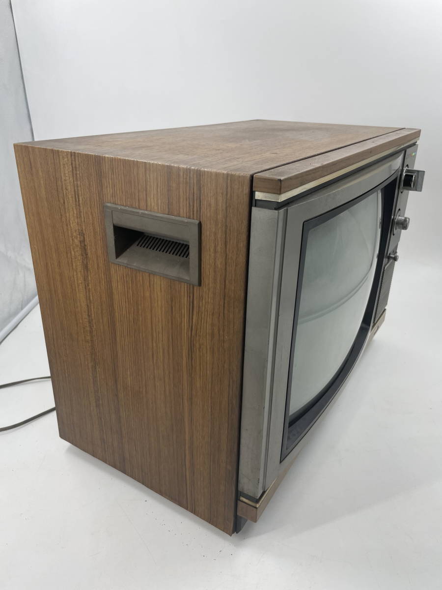 □M77　三菱カラーテレビ ブラウン管テレビ 昭和レトロ アンティーク 当時物 16CT-303 1975年販売開始_画像3