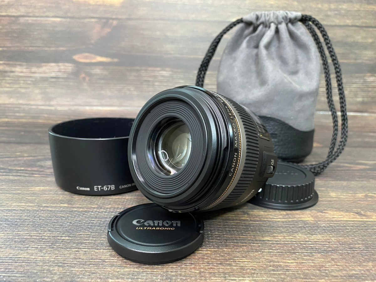 Canon キヤノン EF-S 60mm F2.8 USM 単焦点レンズ ケース付き #98_画像1