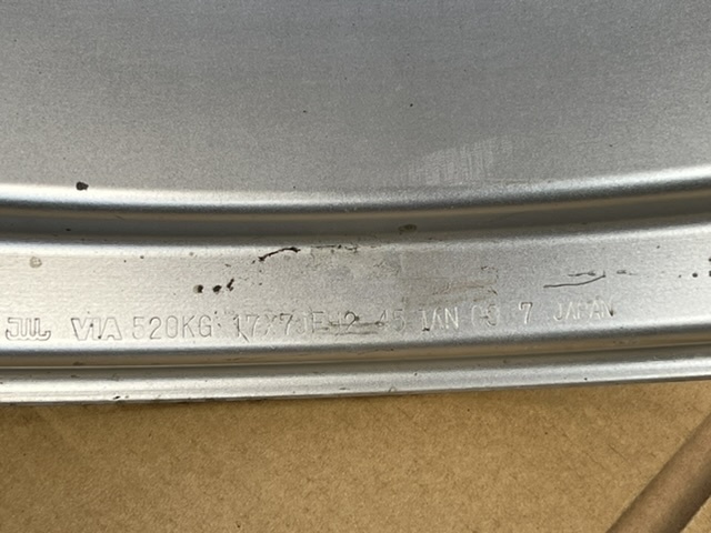 ホイール4本セット TWS FORGED BBS タイプ トヨタ プリウス 17