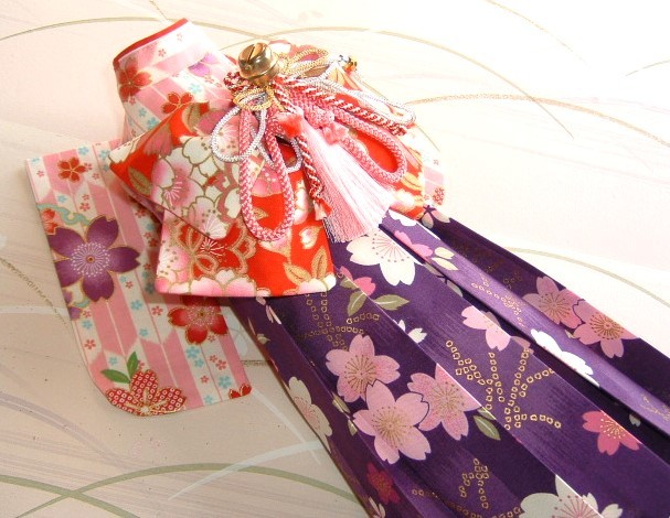 ★袴付き晴れ着オーダー★ピンクの矢絣に桜柄の着物と紫地の袴_画像2