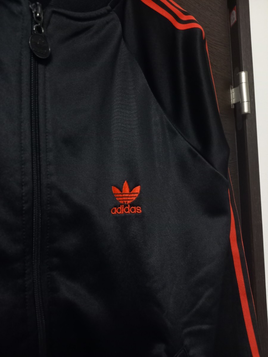 希少ビッグサイズXL相当　アディダス 80s～90s ビンテージ ジャージ 黒×赤 adidas トレフォイル　トラック　ジャケット　USA古着　atp _画像2