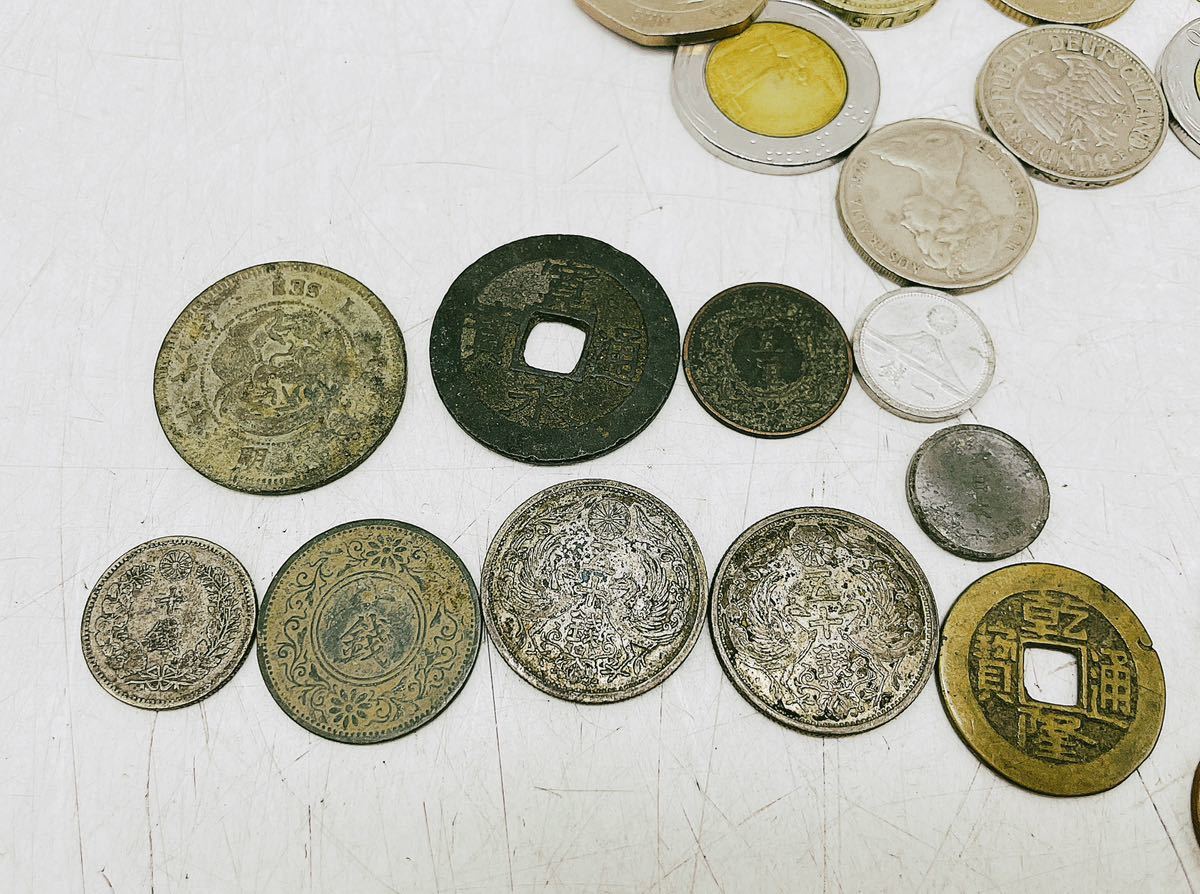 【1円スタート】古銭 外国硬貨 香港 オーストラリア イタリア その他 まとめ 旧貨幣 世界の硬貨 外国コイン 海外硬貨 アンティーク DM1109M_画像2