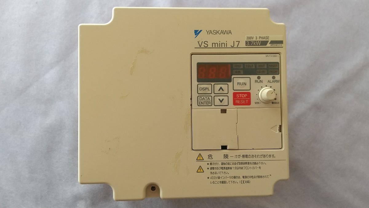 YASKAWA ELECTRIC CIMR-J7AA23P7(3602)_画像1