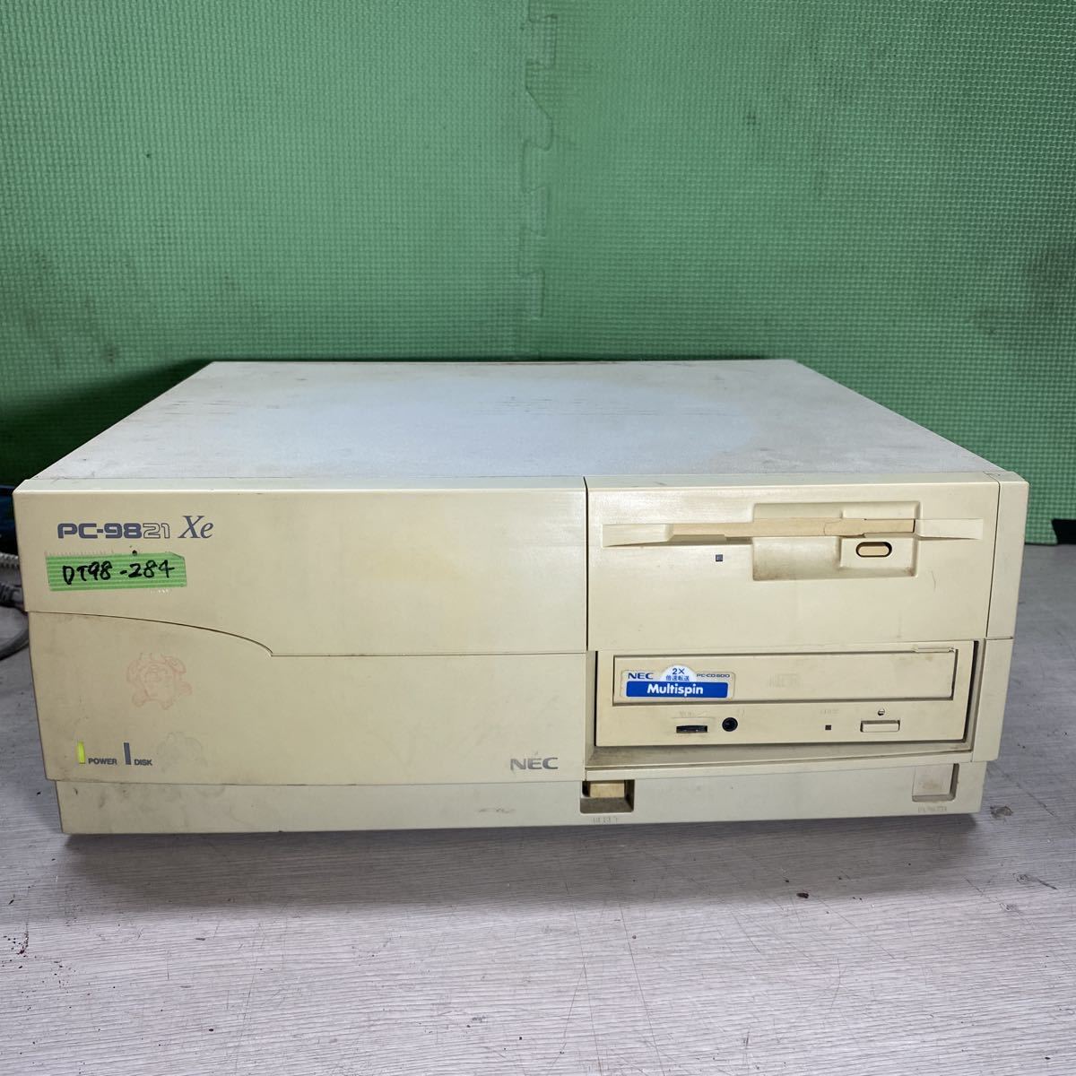 DT98-284 激安 PC98 デスクトップ NEC PC-9821Xe/U7W MEM 13312KB HDD欠品　メモリーチェックまで確認済み　ジャンク_ハンコ？汚れあり