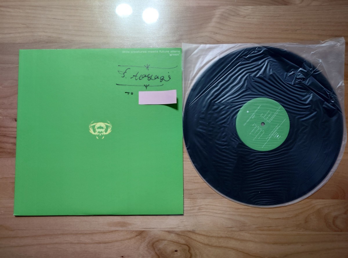 ★little creatures meets future aliens green★リトル・クリーチャーズ★直筆サイン付（為書きあり）★Autographed★中古LP_画像1